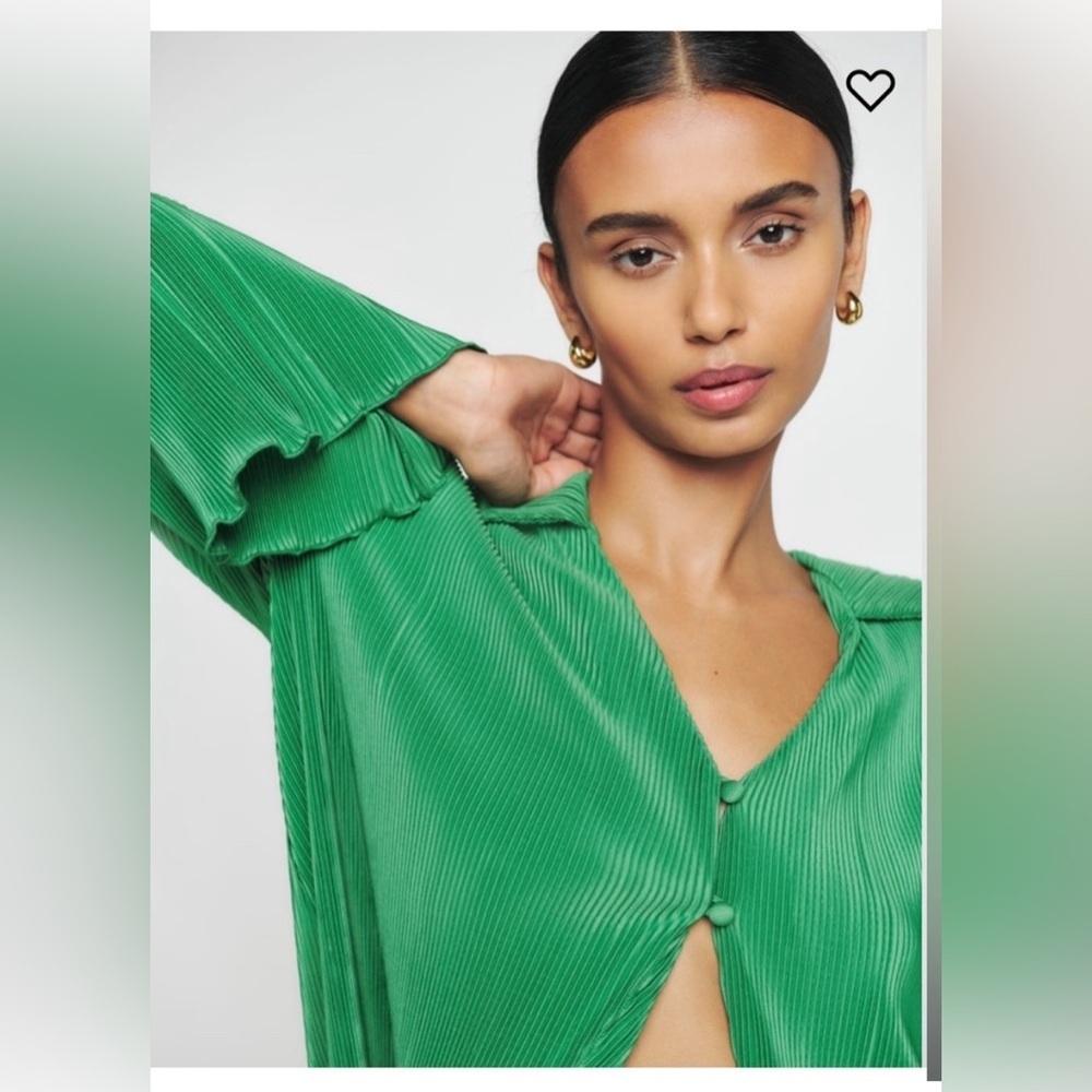 Reformation Laylin Plisse Green Oversized . Size M - Picture 2 of 14